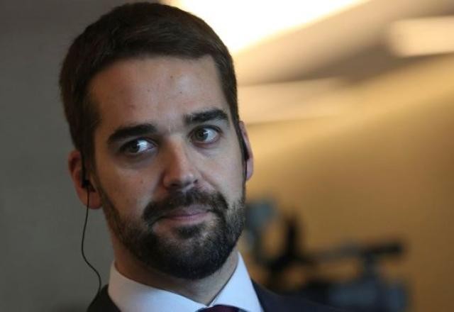 Imagem da noticia Governador diz que anúncios da União ao Rio Grande do Sul estão em "descompasso" com entregas