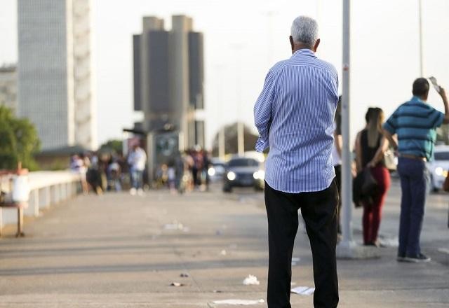 Imagem da noticia Denúncias de violência contra idoso quase dobra em três meses