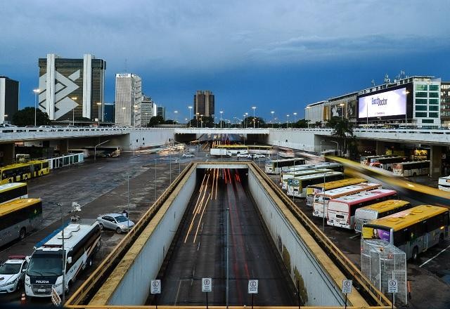 Imagem da noticia Rodoviários do Distrito Federal suspendem greve e vão retomar negociações