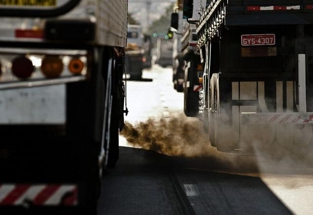 Imagem da noticia Bolsonaro aprova metas de redução de emissões de gases do efeito estufa