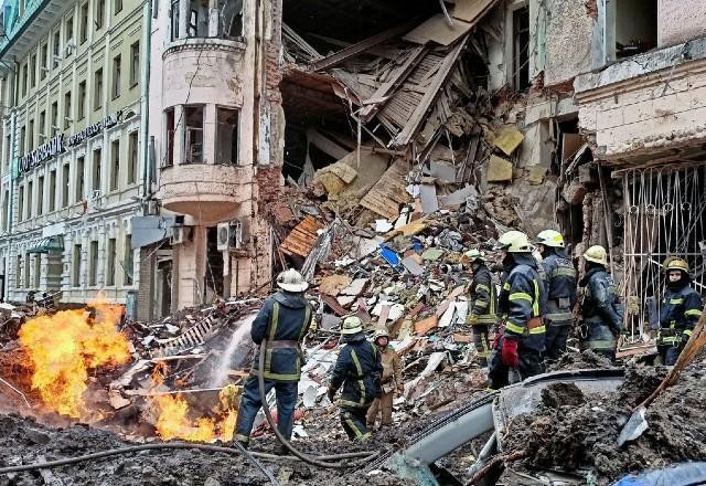 Imagem da noticia G7 alerta sobre "custos severos" para quem ajudar a Rússia na guerra