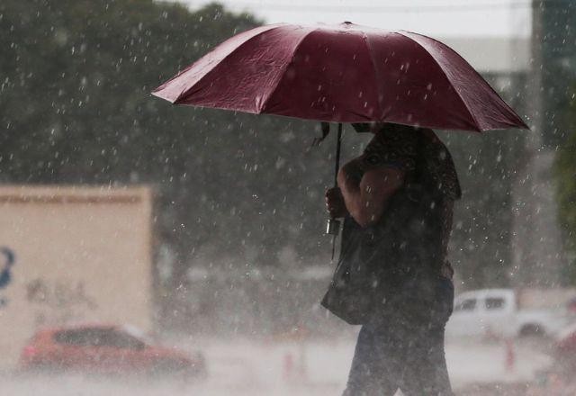 SP: primeira semana de outubro teve 65% a mais de chuva que o esperado para o mês