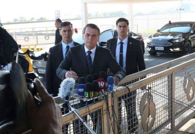 Imagem da noticia Bolsonaro diz que o Brasil "está quebrado" e que "não consegue fazer nada"