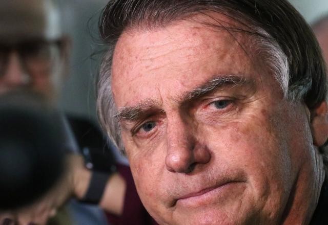Imagem da noticia Momento complicado: conheça os últimos fatos que pioraram a situação de Jair Bolsonaro