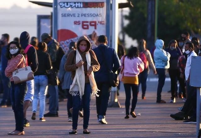 Sem dados do Piauí, país registra 6.218 novos casos de covid em 24 horas