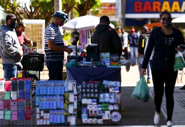 Intenção de consumo avança 2,6% em junho e mantém trajetória de crescimento