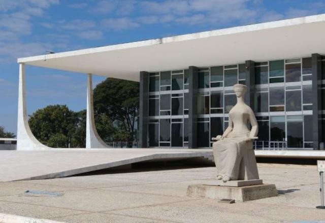 Imagem da noticia STF "limpa gaveta" de pautas eleitorais e define regras do jogo