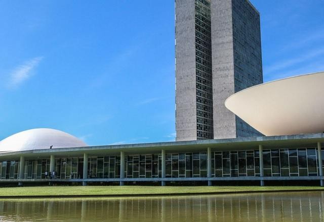 Imagem da noticia Mais de 30 congressistas podem ser candidatos a prefeituras de capitais em 2024