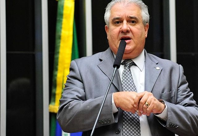 Imagem da noticia Projeto de lei quer limitar ações de partidos ao STF