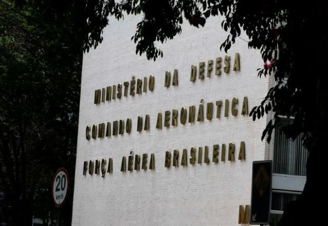 Imagem da noticia Militar da FAB morre após levar tiro na cabeça dentro do Ministério da Defesa