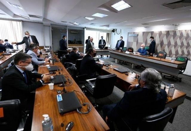 Imagem da noticia OAB diz que convocação de advogados à CPI viola prerrogativas da advocacia