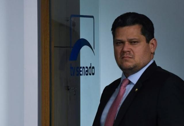Imagem da noticia O trator Alcolumbre da CCJ foi o terceiro vencedor da sabatina