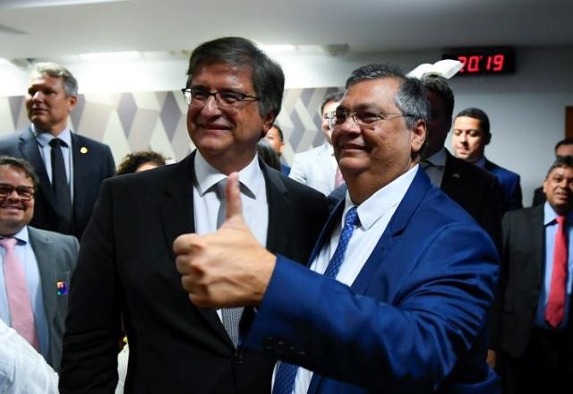 Imagem da noticia Brasil Agora: Senado aprova Flávio Dino para o STF e Paulo Gonet para a PGR