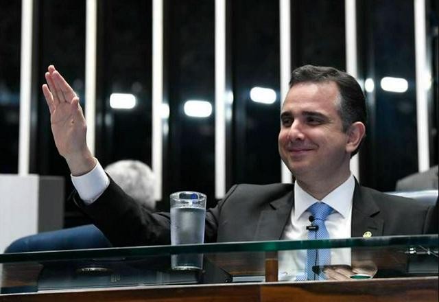 Imagem da noticia Governo vai revogar MP da reoneração da folha de pagamento, afirma Pacheco 