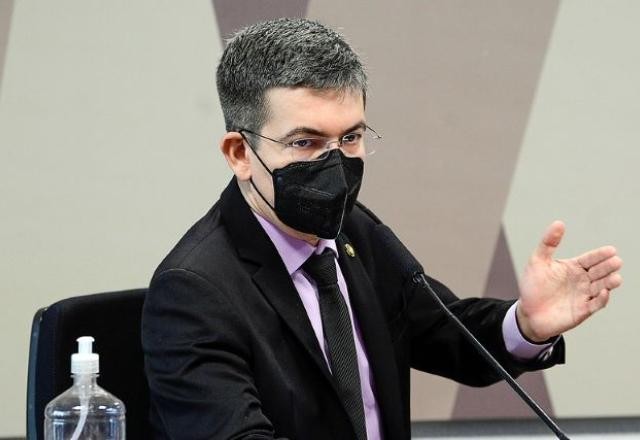Imagem da noticia Randolfe diz que abertura da CPI do MEC no Senado é "inevitável"
