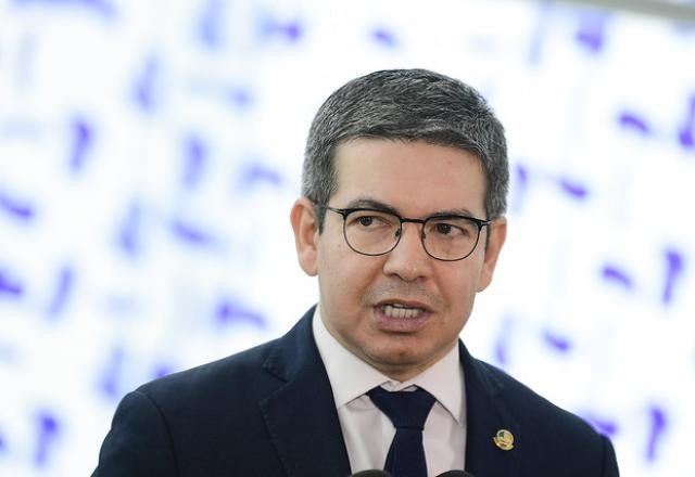 Imagem da noticia Proposta alternativa à desoneração na folha de pagamentos chega ao Congresso até 4ª, diz Randolfe