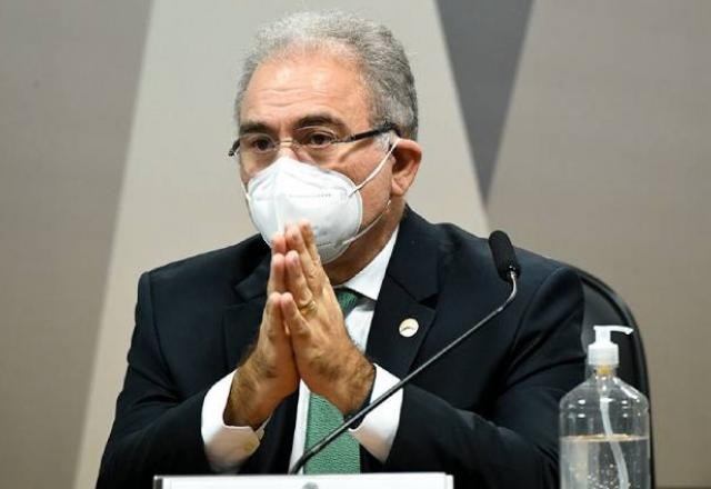 Imagem da noticia Senadores pedem reconvocação de ministro da Saúde na CPI da Pandemia