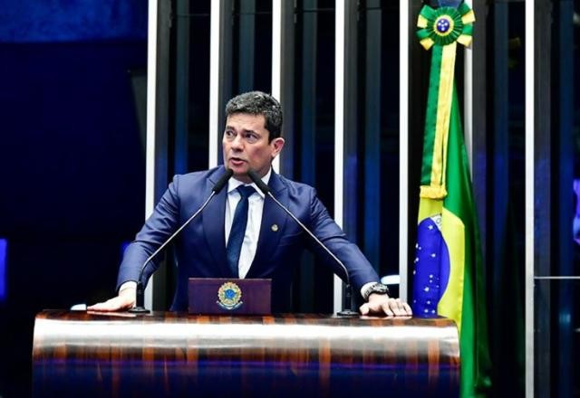 Imagem da noticia Alvo de petistas e bolsonaristas, Moro é o senador mais buscado no Google em 2023
