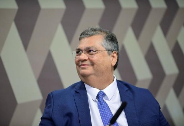 Imagem da noticia "Estou feliz e honrado", diz Dino após ser aprovado no Senado para o STF