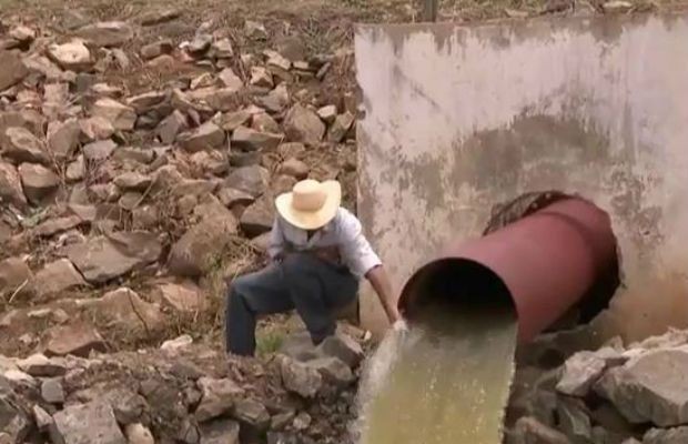 Água da transposição do Rio São Francisco chega ao sertão nordestino