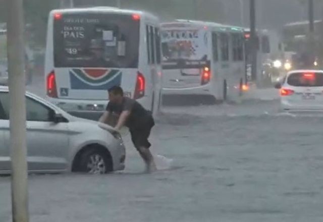 Imagem da noticia João Pessoa tem dois alertas de chuvas intensas para este final de semana