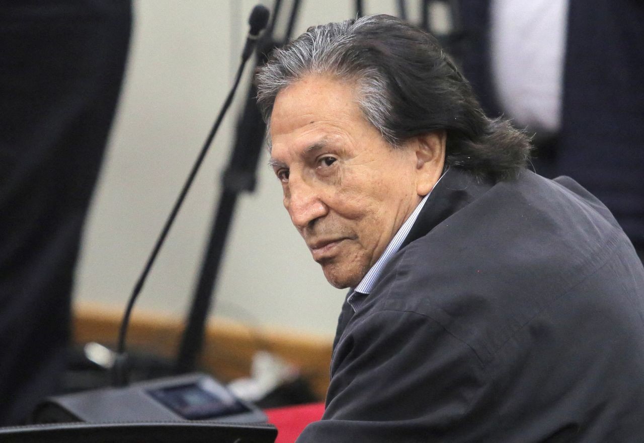Imagem da noticia Ex-presidente do Peru Alejandro Toledo é condenado a 13 anos de prisão por caso Odebrecht