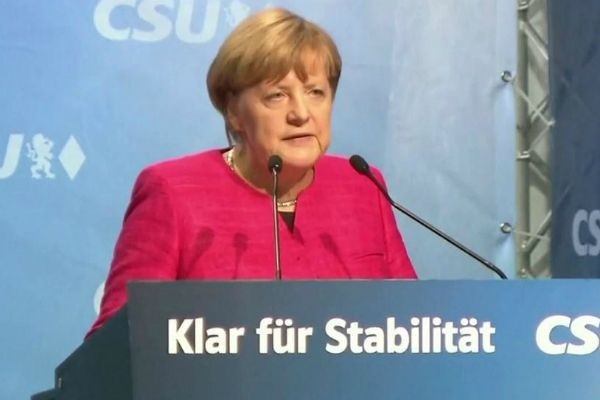 Alemães vão às urnas neste domingo (24); Segundo pesquisas, Angela Merkel deve permanecer no cargo