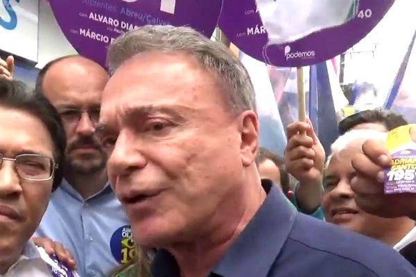 Imagem da noticia Alvaro Dias defende reformas para estimular a produção industrial