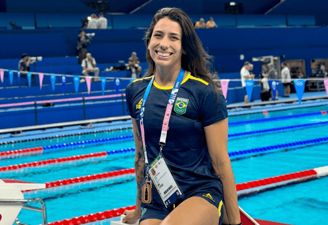Nadadora brasileira é expulsa de delegação após deixar Vila Olímpica para passear