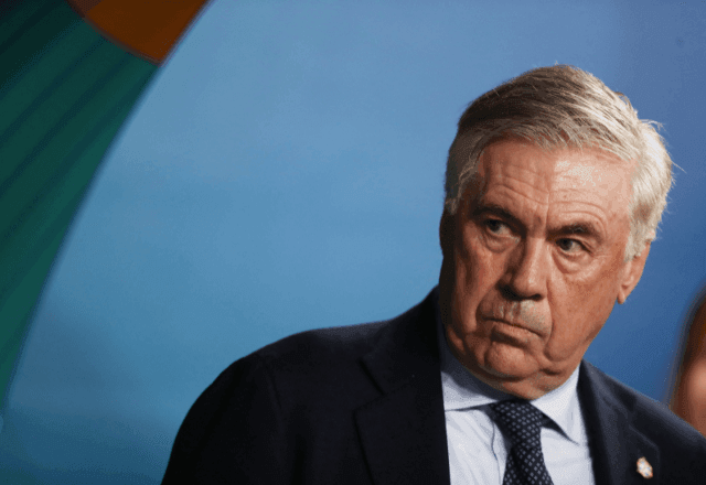 Imagem da noticia Carlo Ancelotti é condenado a um ano de prisão por fraude fiscal na Espanha