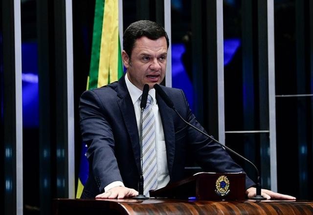 Imagem da noticia Defesa de Anderson Torres vai recorrer de pedido para devolução de salários à PF