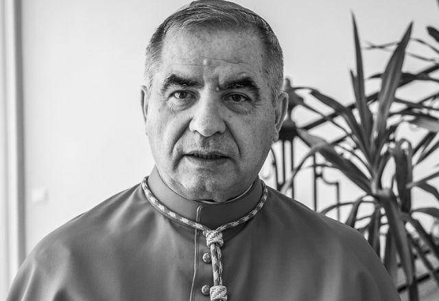 Imagem da noticia Vaticano condena cardeal próximo ao Papa Francisco por fraude