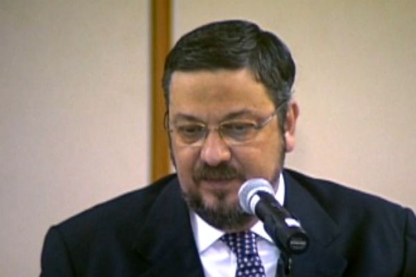 Imagem da noticia Antônio Palocci assina acordo de delação premiada com a PF
