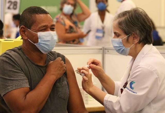 Imagem da noticia Botucatu fará vacinação em massa para testar eficácia da vacina de Oxford