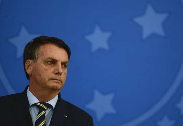Após manifestação, Bolsonaro defende STF e Congresso abertos