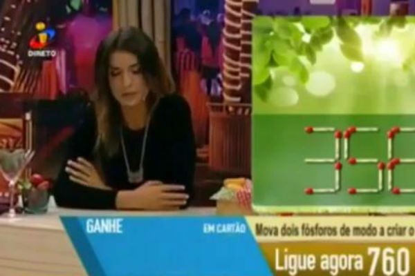 Imagem da noticia Apresentadora passa mal e desmaia durante programa ao vivo