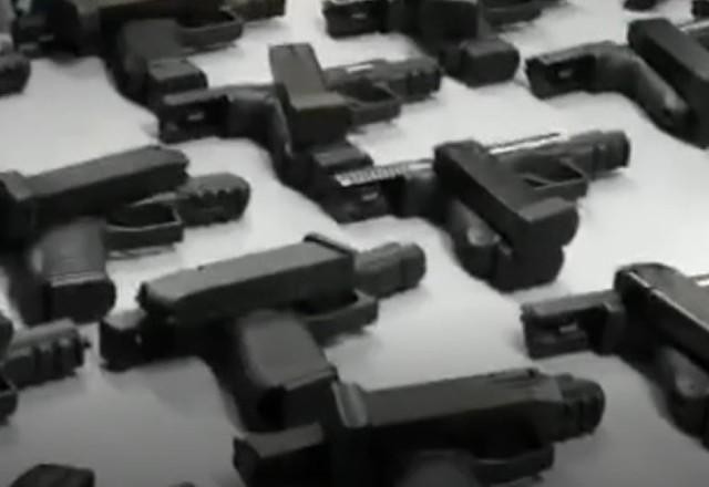 Imagem da noticia SP: polícia apreende arsenal no Terminal Rodoviário do Tietê