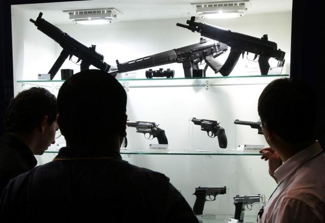 Imagem da noticia 795 registros por dia: autorização de CACs pelo Exército bate recorde