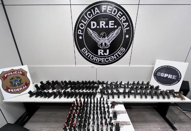 Imagem da noticia Polícia Federal prende dois homens com 84 pistolas na Via Dutra, no RJ