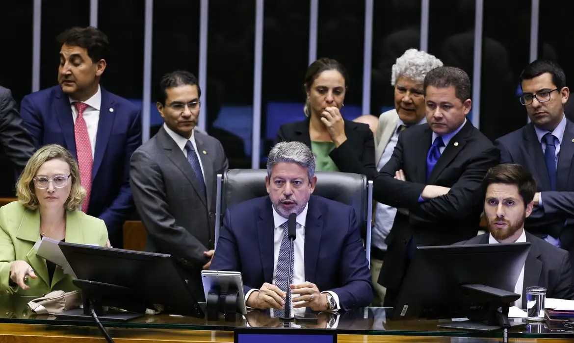 Imagem da noticia Líderes da Câmara se reúnem com Lira para discutir presidência de comissões