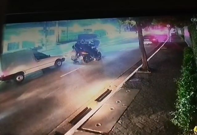 Imagem da noticia PM à paisana reage a assalto em São Paulo; suspeito teria se assustado e atirado em comparsa 