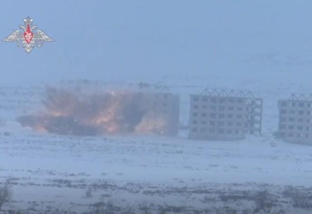 Imagem da noticia Rússia usa mísseis hipersônicos pela 1ª vez na Ucrânia