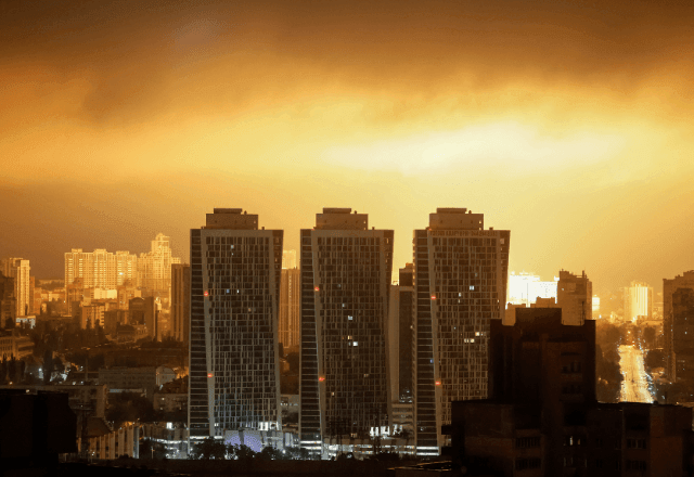 Imagem da noticia Bombardeios russos deixam dois mortos e 15 feridos na Ucrânia 