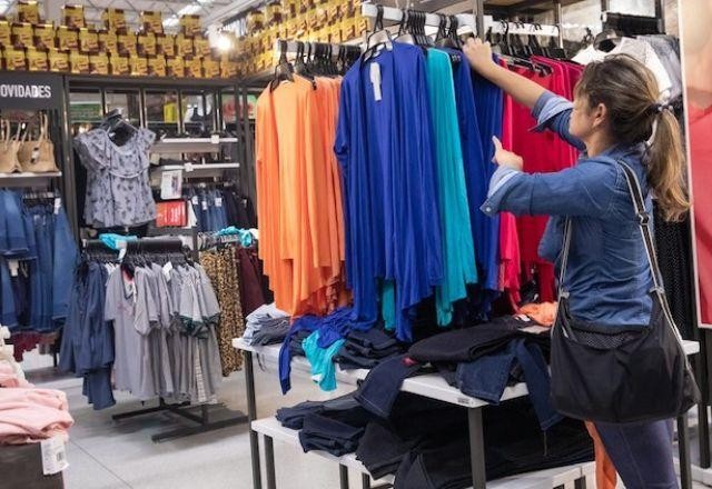 Imagem da noticia Atividade do comércio tem primeira alta do ano em maio