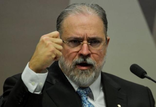 Imagem da noticia PGR diz que vai apurar elo do crime organizado com mortes no Amazonas