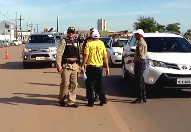 Imagem da noticia Avisar motoristas onde tem blitz da polícia é crime e pode ajudar bandidos