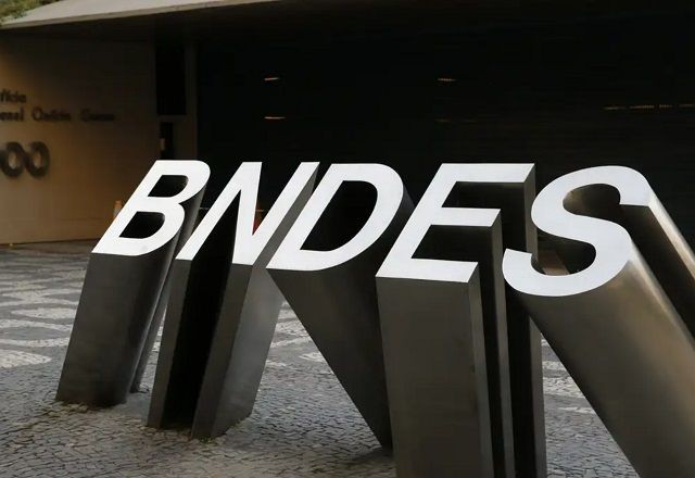 Imagem da noticia Lucro líquido do BNDES cai 5% em 2023 e vai a R$ 11,9 bilhões