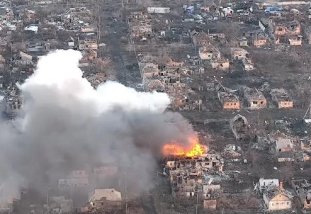 Imagem da noticia Bombardeios se intensificam em Bakhmut, cidade disputada no leste da Ucrânia