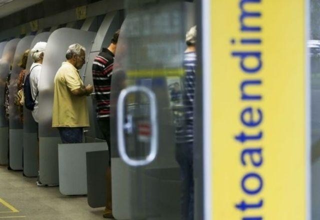 Imagem da noticia Bancos fecham no feriado de Corpus Christi, mas abrem na 6ªfeira