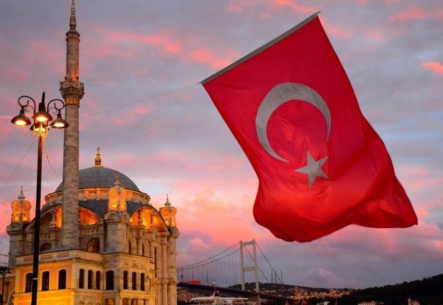 Otan pede que Turquia se reuna com Suécia e Finlândia